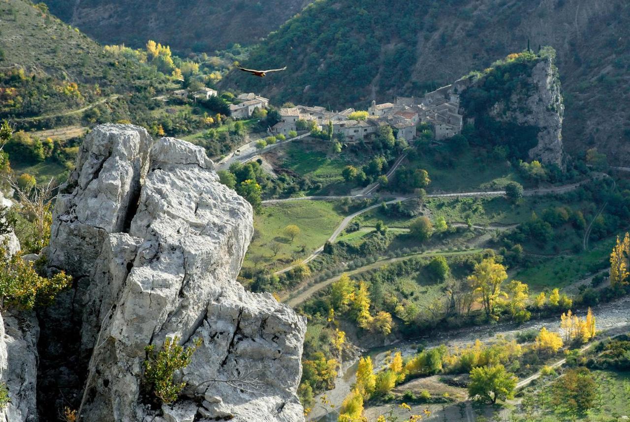 Camping L'ondine De Provence *